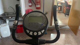 Bicicleta Estática Gris y Negra