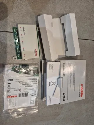 Marklin m83 Decoder y Set Accesorios 60831