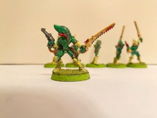 Figuras Warhammer 40k Eldar Escorpiones Asesinos.