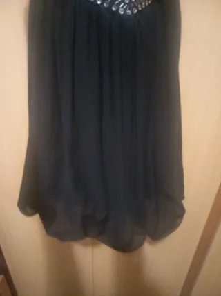 Vestido corto gasa negro con pedrería