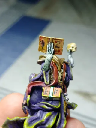 Figura Lich Mago No Muerto Pintada