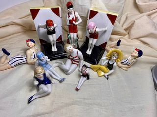 Figura coleccionable (estilo Art Decó)