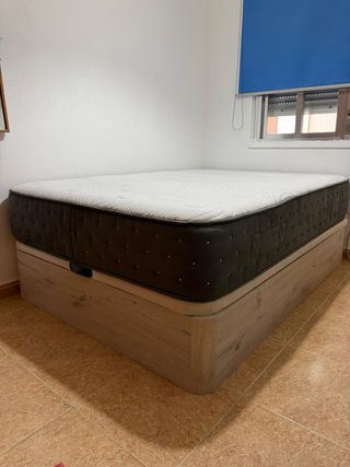 Canapé + Colchón ortopédico 135x190 (NEGOCIABLE)