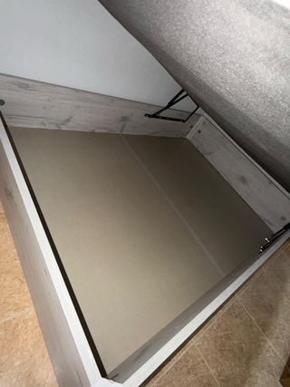 Canapé + Colchón ortopédico 135x190 (NEGOCIABLE)