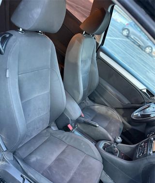 Volkswagen Golf 2012 Sport 2.0 TDI 140cv