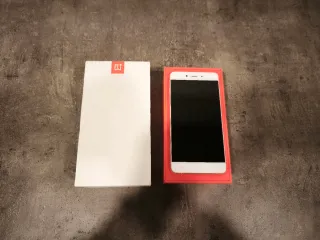 OnePlus X Champagne Edition