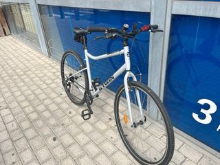 Bicicleta Decathlon Btwin Riverside 1200