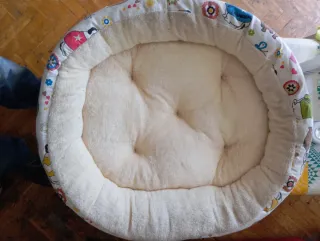 Cama acolchada para perros y gatos