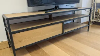 Mesa TV Jysk Madera y Metal
