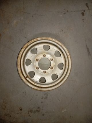 Llanta Nissan Patrol K/W260 acero