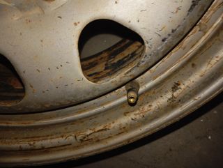 Llanta Nissan Patrol K/W260 acero