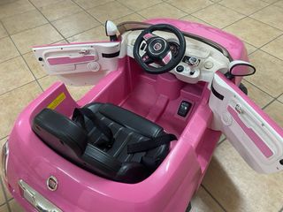 Coche Fiat 500 a batería con mando