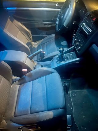 Volkswagen Golf 2005