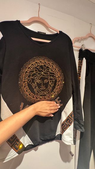 Conjunto Versace Negro y Dorado Nuevo
