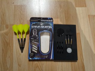2 juegos Dardos Winmau Steve Beaton