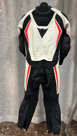 !NUEVO¡ Mono Dainese Laguna Seca 2 piezas talla 50