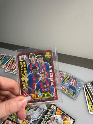 Cromos Adrenalyn XL 16-17 Messi, Suarez, Kroos...