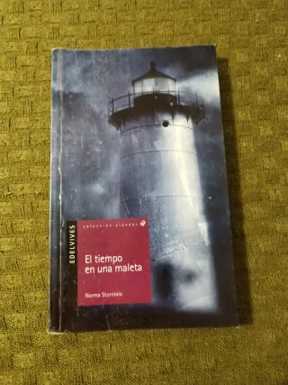 El tiempo en una maleta (Alandar) (Spanish Edit...