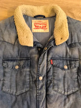 Cazadora Levis Acolchada Azul