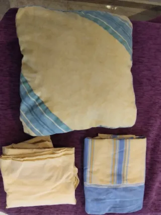 Juego edredón, colcha, cojines, sábanas y estor.