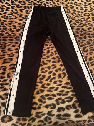 Pantalón chándal Adidas three stripes botones