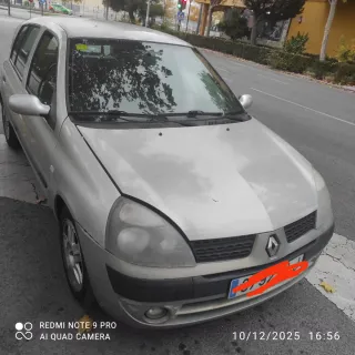 Renault Clio 2005