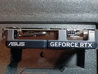 Tarjeta Gráfica ASUS GeForce RTX 4060 DUAL