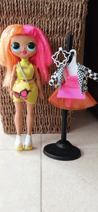 Muñeca LOL Surprise con Ropa y Accesorios