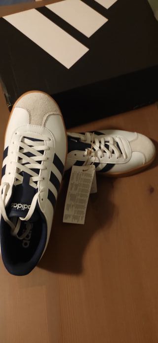 Scarpe Adidas Bianche e Blu