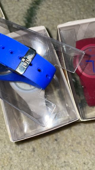 Lote 3 Relojes OHLA Azul, Blanco y Rojo