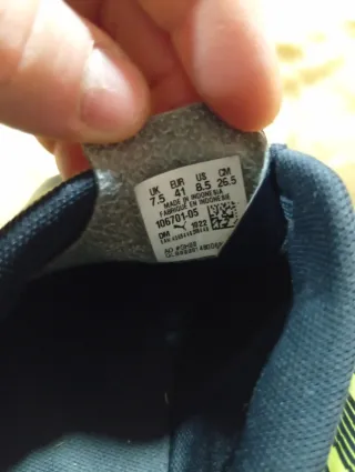 Botas de fútbol Puma Amarillas y Negras