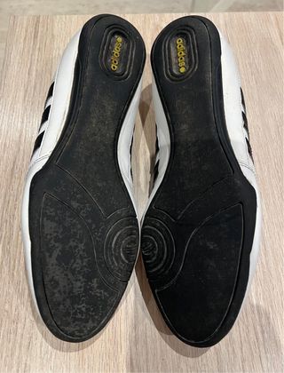 Zapatillas Adidas Neo Blancas y Negras