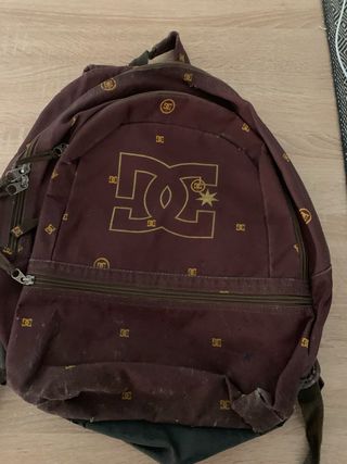 Mochila DC Shoes Marrón y Dorada