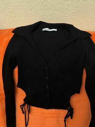 Jersey Bershka negro