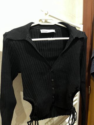 Jersey Bershka negro