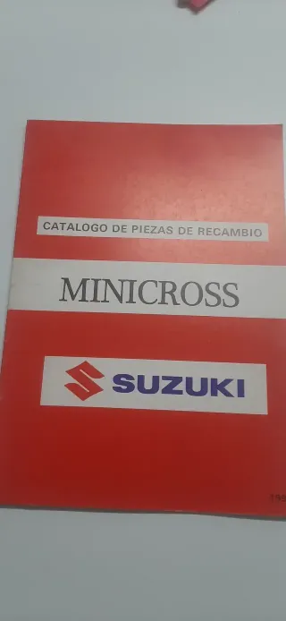 Catalogo de piezas de recambio Suzuki minicross.