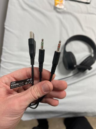 Cascos gaming negros con micrófono para pc