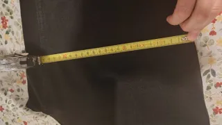 Pantalón vaquero negro Mango. Talla 40