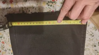 Pantalón vaquero negro Mango. Talla 40