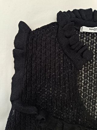 Top negro calado Mango