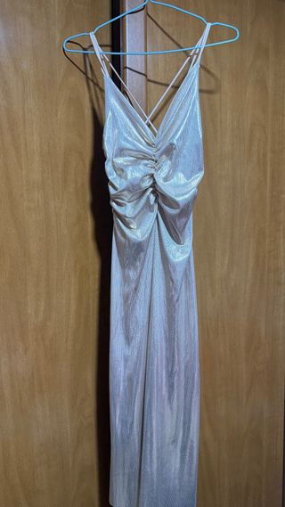 Vestido largo dorado fiesta.