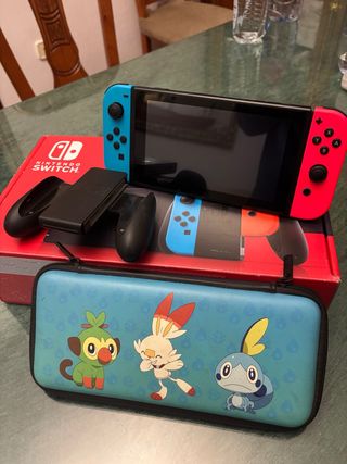 Nintendo Switch Azul y Rojo