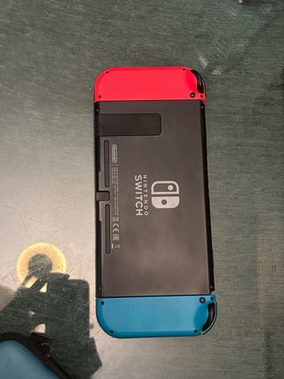 Nintendo Switch Azul y Rojo