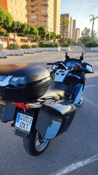 BMW R1200RT