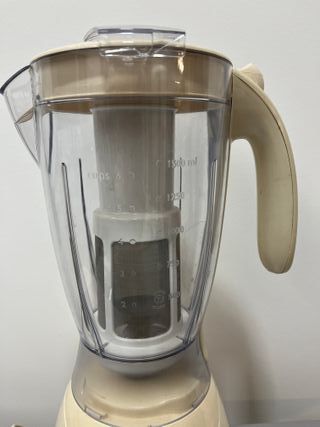 Batidora Philips, cocina Quick Clean modelo HR175.
