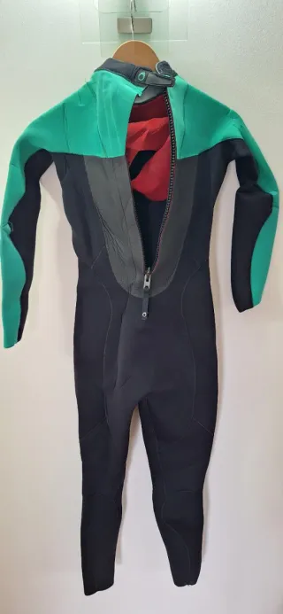 Traje neopreno niño verde y negro
