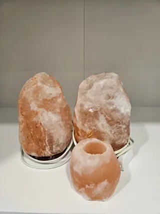 Juego de lámparas de sal y portavelas