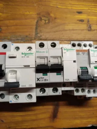 Interruptores automáticos