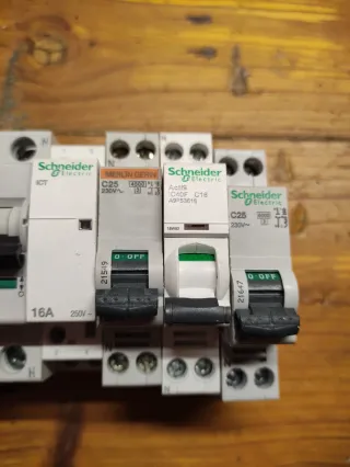 Interruptores automáticos