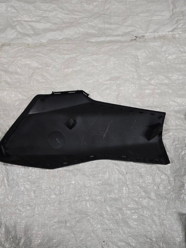 YAMAHA X MAX 125/ 300 (TAPA FRONTAL)